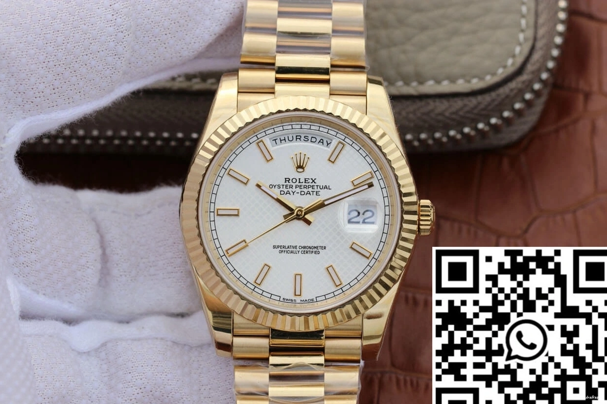 EW Dial Rolex M228238-0008 Factory Silver Day-Date 1006